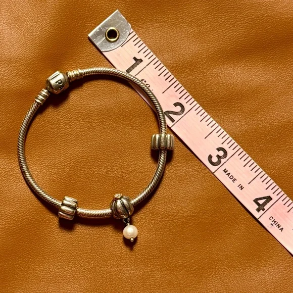 Pandora Silver Bracelet with Pearl Charm - Picture 3 of 5